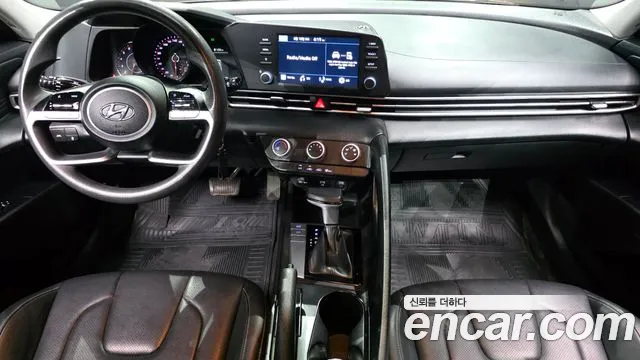 Hyundai AVANTE Avante (CN7) — Фото автомобиля 7