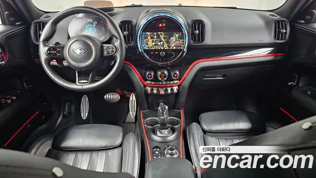 MINI Countryman — Фото автомобиля 10