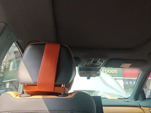 Geely Galaxy Starship 7 EM-i — Фото автомобиля 14