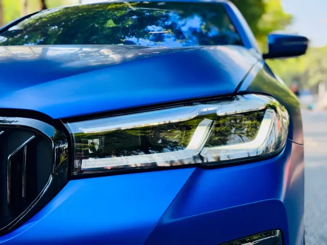 BMW 5 Series — Фото автомобиля 25