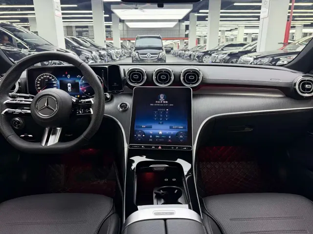 Mercedes-Benz C-Class — Фото автомобиля 4