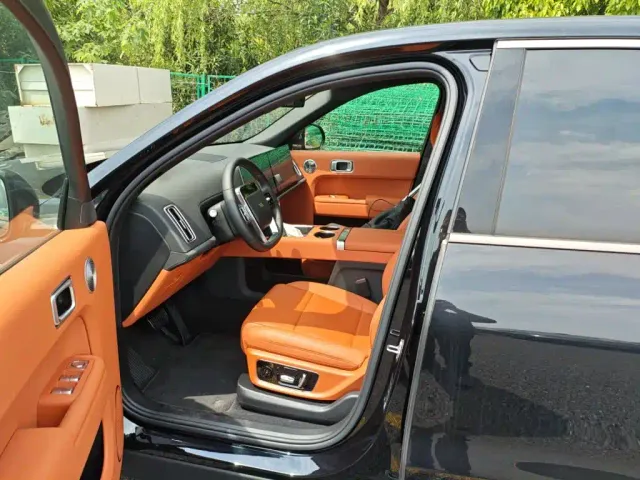 Li Auto L9 — Фото автомобиля 3