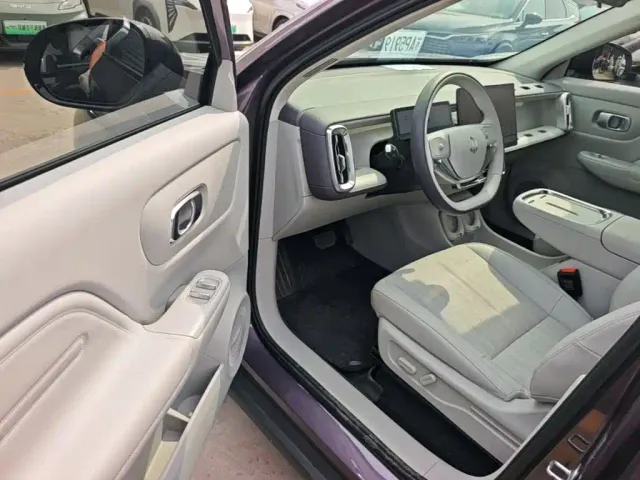 Leapmotor B10 — Фото автомобиля 15