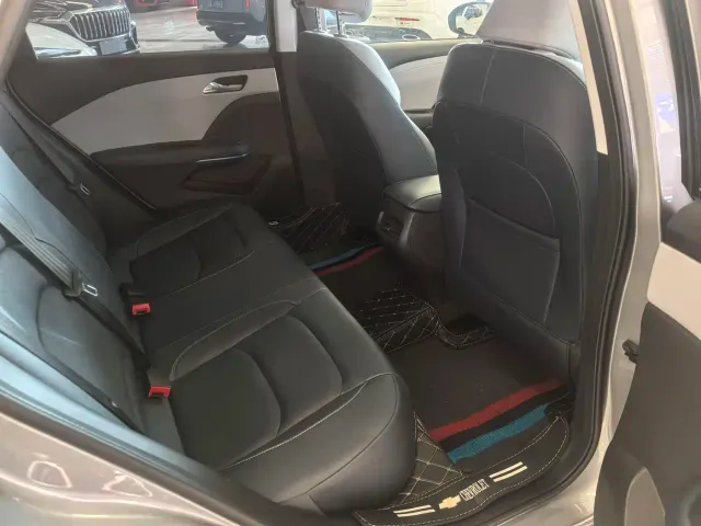 Chevrolet Monza — Фото автомобиля 14