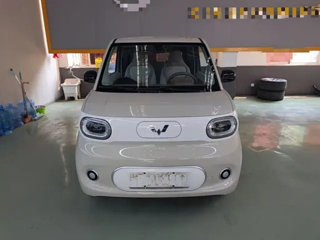 Wuling Hongguang Mini EV — Фото автомобиля 2
