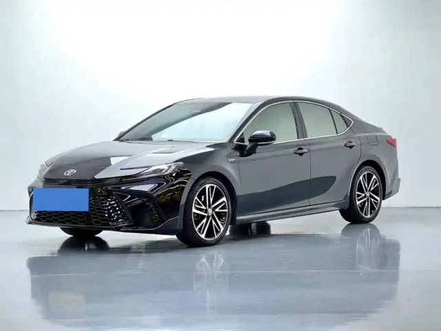 Фотография автомобиля — Toyota Camry