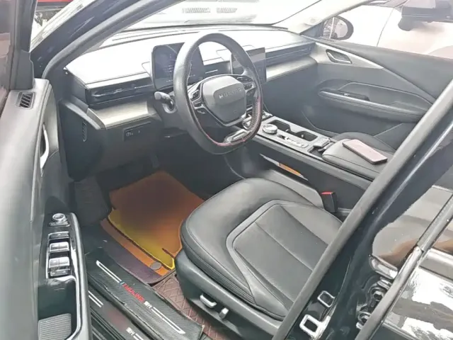 Wuling Starlight — Фото автомобиля 15