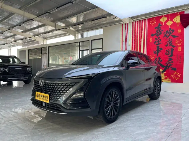 Фотография автомобиля — Changan UNI-T