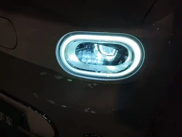 Wuling Hongguang Mini EV — Фото автомобиля 17