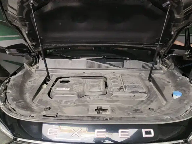 Exeed VX — Фото автомобиля 3