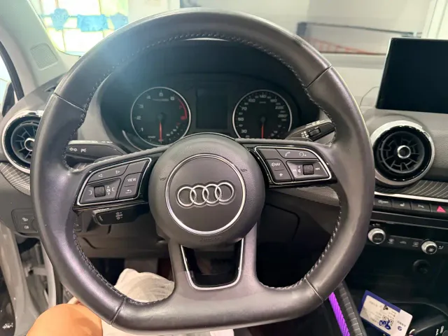 Audi Q2L — Фото автомобиля 16