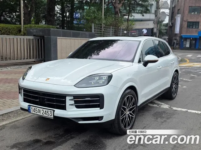 Фотография автомобиля — Porsche Cayenne PO536