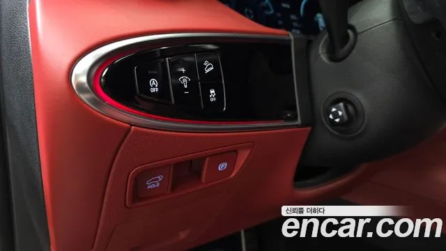Genesis GV70 2.5T Бензин AWD — Фото автомобиля 26
