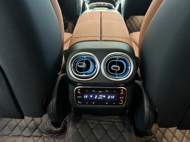 Mercedes-Benz GLC-Class — Фото автомобиля 17