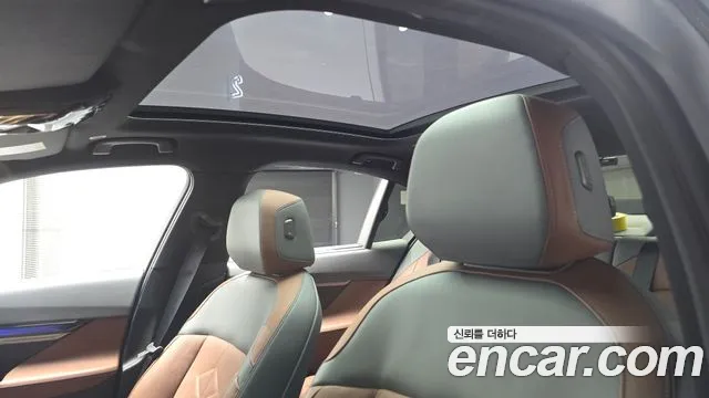 BMW 5-Series 5 серия (G60) — Фото автомобиля 16