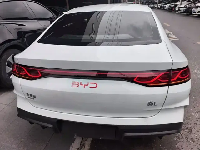 BYD Qin L 2024 DM-i 80KM Superior — Фото автомобиля 5