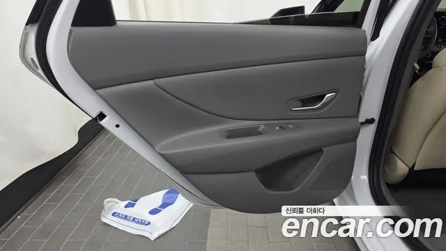 Hyundai AVANTE Avante (CN7) — Фото автомобиля 25
