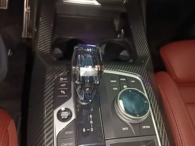 BMW iX3 — Фото автомобиля 13