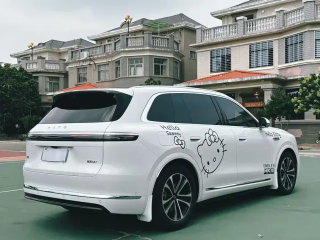 Aito M7 — Фото автомобиля 7