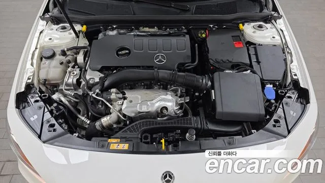 Mercedes-Benz A-Class W177 — Фото автомобиля 6