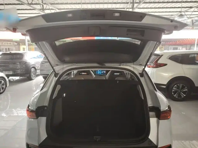 BYD Yuan PLUS 2024 Glory Edition 510KM Advanced — Фото автомобиля 18