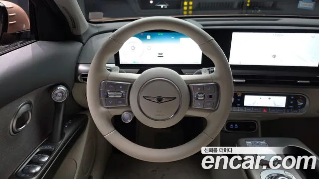 Genesis GV60 — Фото автомобиля 12
