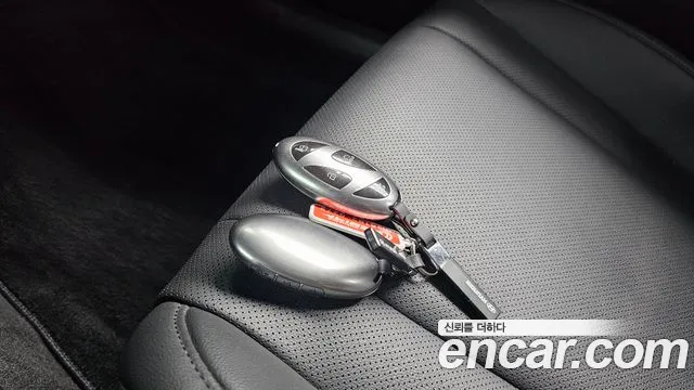 Hyundai Grandeur GN7 — Фото автомобиля 21