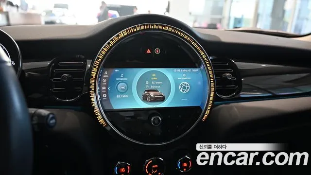 MINI Cooper — Фото автомобиля 14
