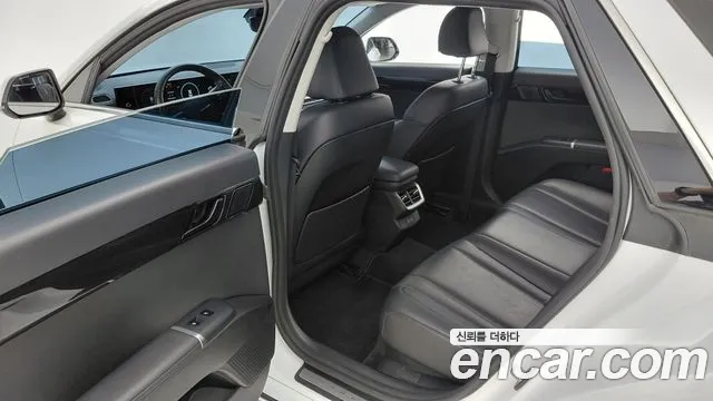 Hyundai Grandeur Grandeur (GN7) — Фото автомобиля 12