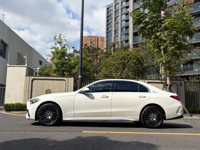 Mercedes-Benz C-Class — Фото автомобиля 5