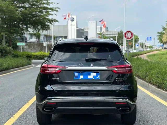 Hongqi HS5 — Фото автомобиля 5