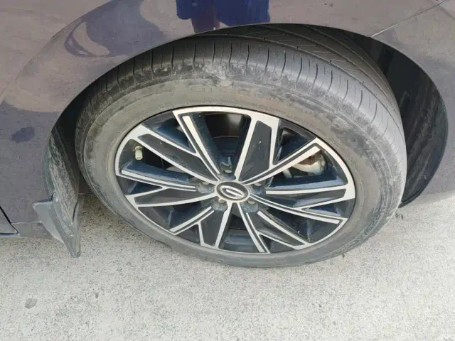 GAC Trumpchi E8 — Фото автомобиля 6
