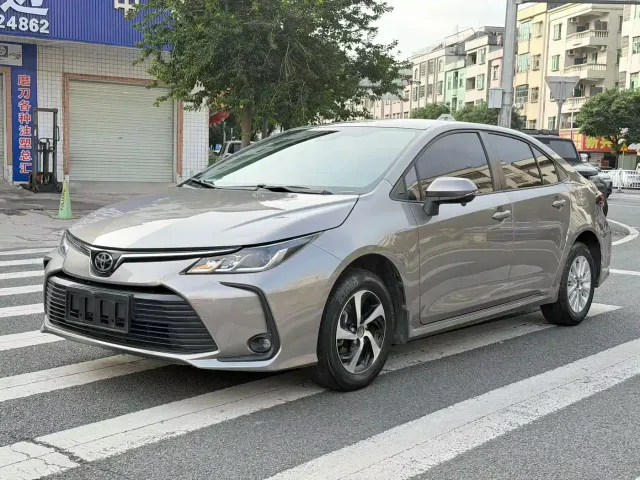 Фотография автомобиля — Toyota Corolla