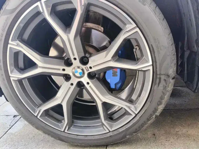 BMW X5 — Фото автомобиля 7