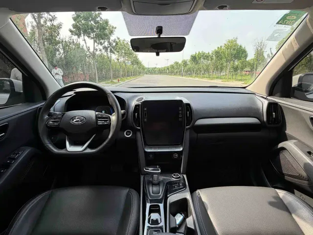 Hyundai ix35 — Фото автомобиля 12