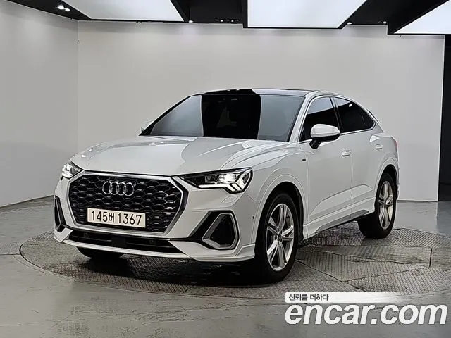 Фотография автомобиля — Audi Q3 F3