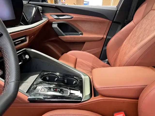 Audi Q5L — Фото автомобиля 5