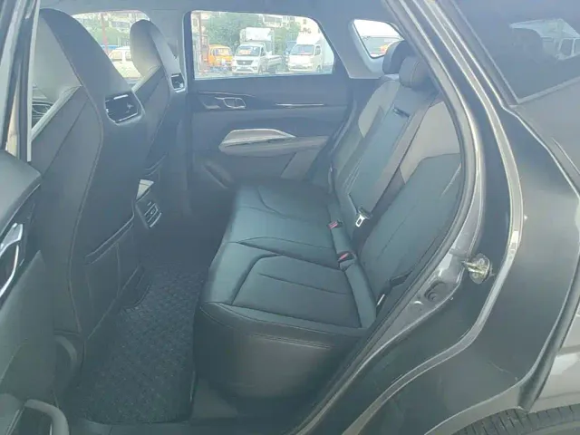 Changan Z6 — Фото автомобиля 16