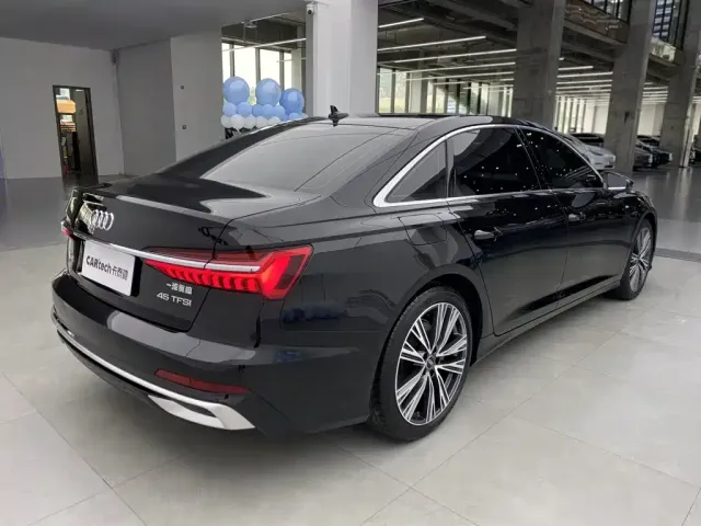 Audi A6L — Фото автомобиля 3