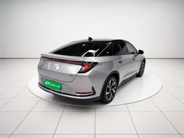 Arcfox Alpha S — Фото автомобиля 6