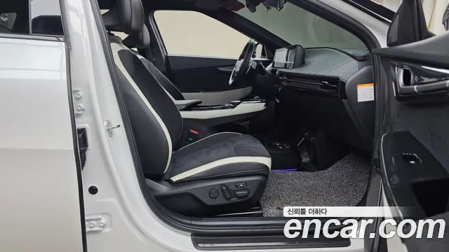 Kia EV6 — Фото автомобиля 25