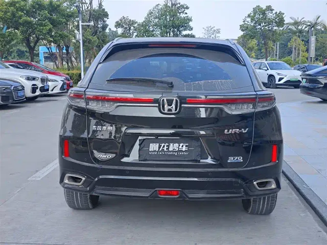 Honda UR-V — Фото автомобиля 8
