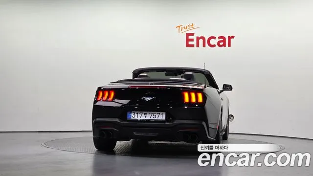 Ford Mustang 7th Gen — Фото автомобиля 4