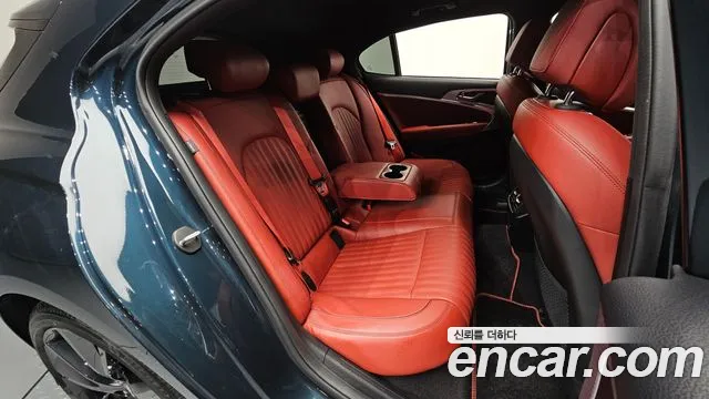 Genesis G70 — Фото автомобиля 17