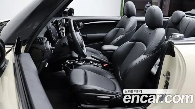MINI Cooper Convertible — Фото автомобиля 9