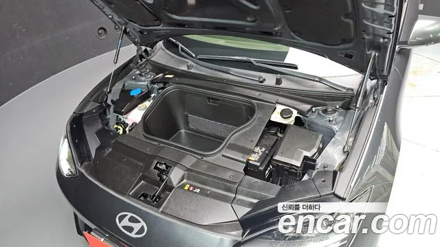 Hyundai Ioniq 6 — Фото автомобиля 9