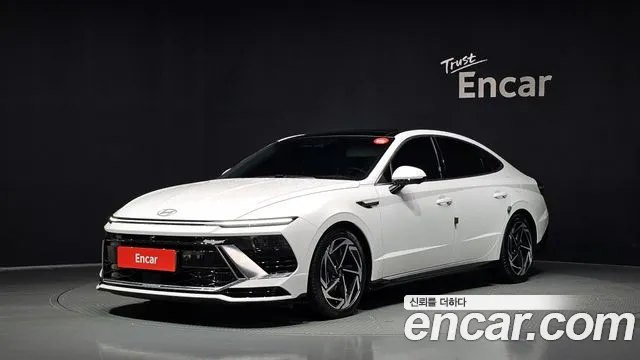 Фотография автомобиля — Hyundai Sonata DN8