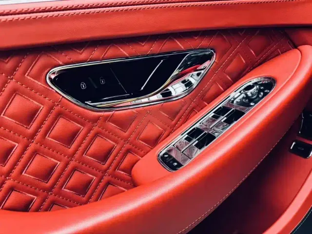 Bentley Continental — Фото автомобиля 8