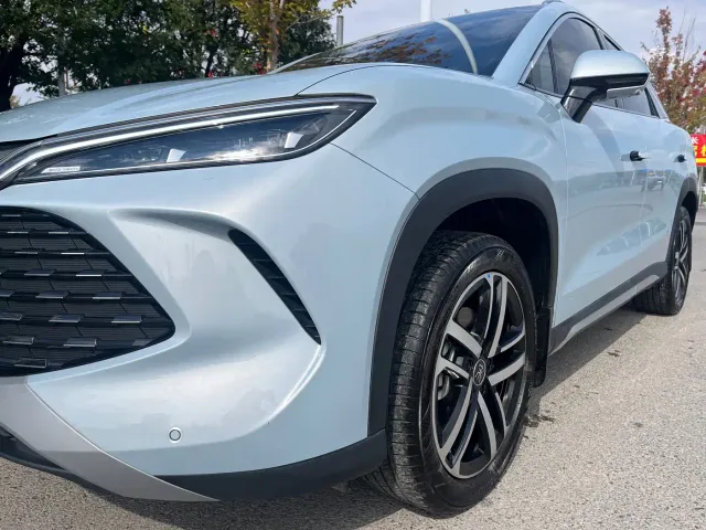 BYD Song L DM-i — Фото автомобиля 4