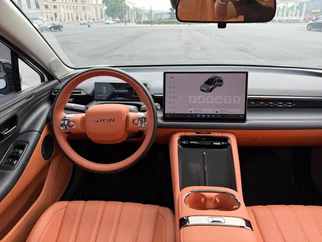 GAC Aion RT — Фото автомобиля 11